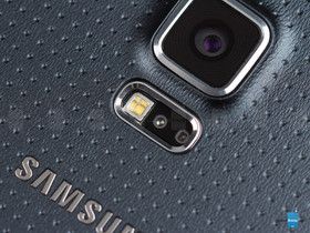 The heart rate sensor on the Galaxy S5
